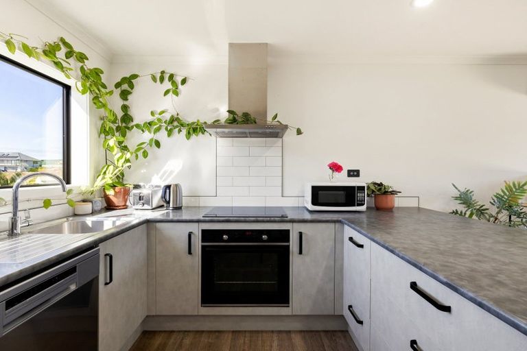 Photo of property in 22c Deseret Road, Temple View, Hamilton, 3218