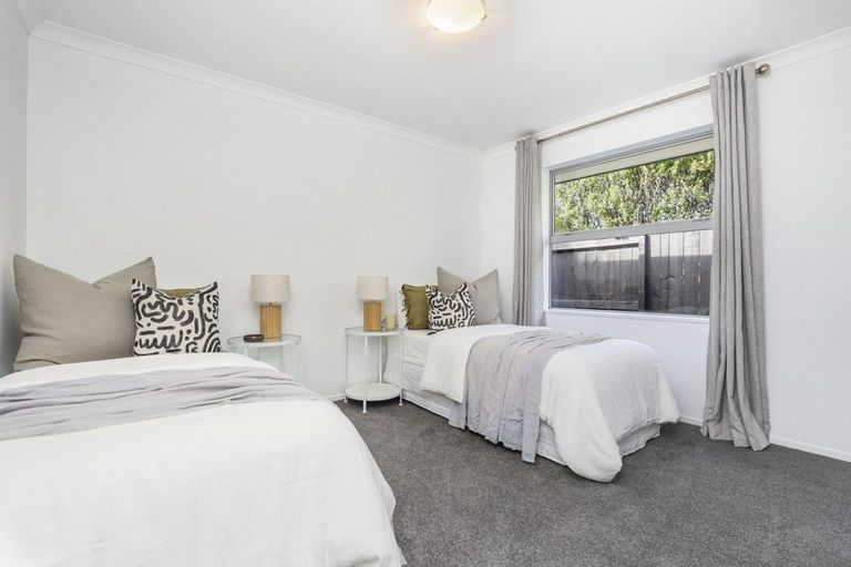 Photo of property in 18 Farleigh Close, Huntington, Hamilton, 3210