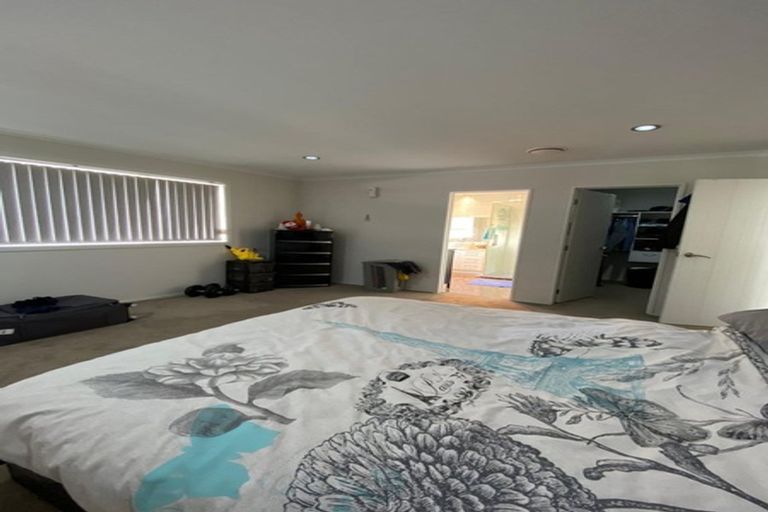 Photo of property in 22 Carlos Drive, Flat Bush, Auckland, 2016