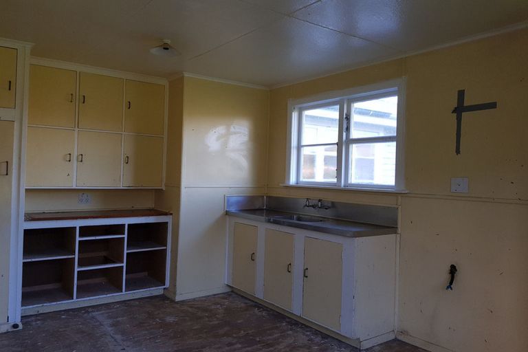 Photo of property in 32 Alfredton Road, Eketahuna, 4900