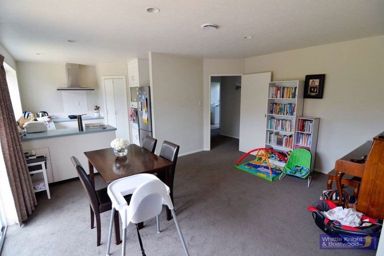 Photo of property in 8 Innisfree Place, Northwood, Christchurch, 8051