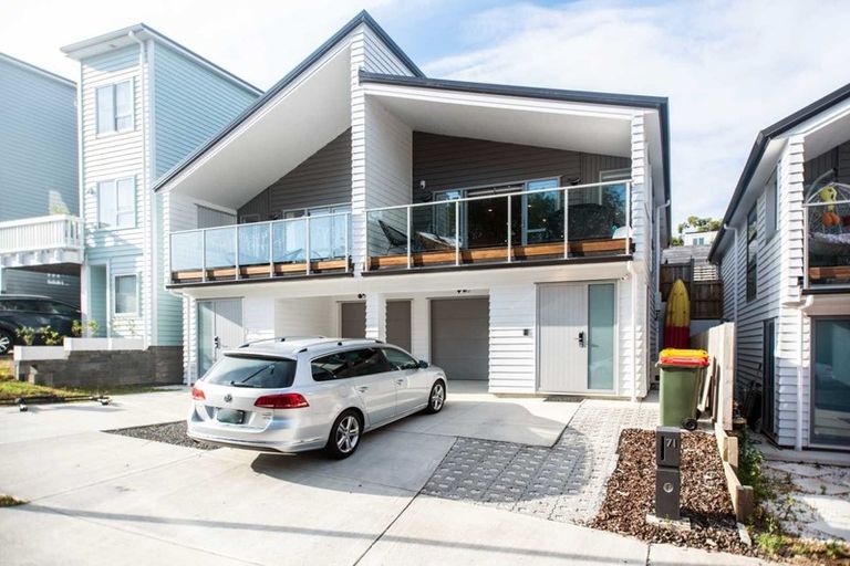 Photo of property in 71 Joseph Street, Flat Bush, Auckland, 2019