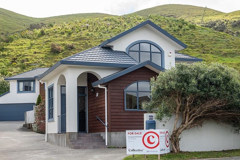 Photo of property in 65 Amesbury Drive, Churton Park, Wellington, 6037