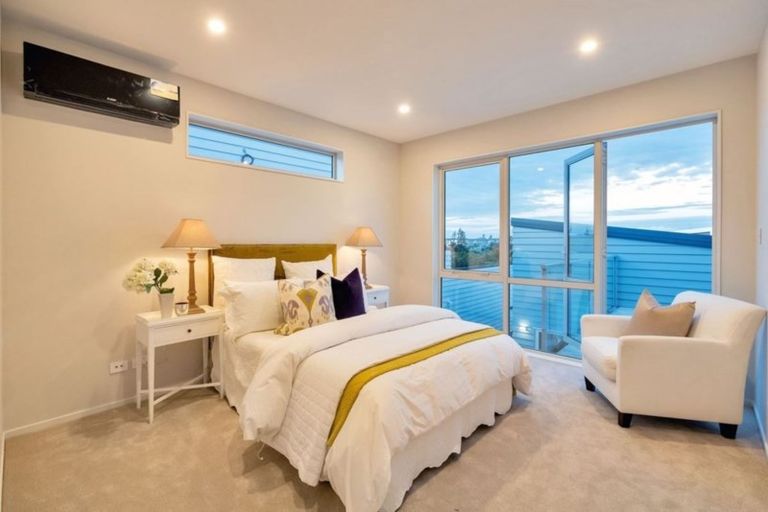 Photo of property in 47 Lockheed Street, Hobsonville, Auckland, 0618