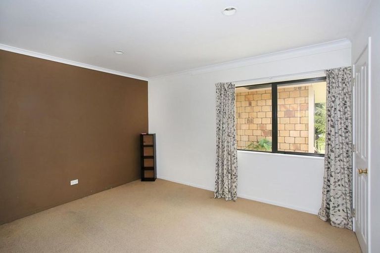 Photo of property in 11d Hyland Place, Waiuku, 2681