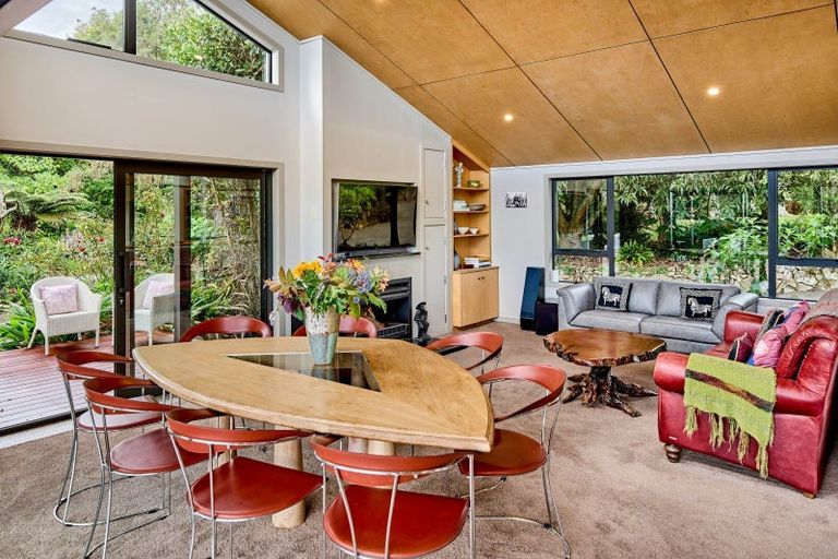 Photo of property in 46 Corbetts Road, Manakau, Otaki, 5583