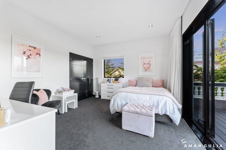 Photo of property in 11b Greenhithe Road, Greenhithe, Auckland, 0632