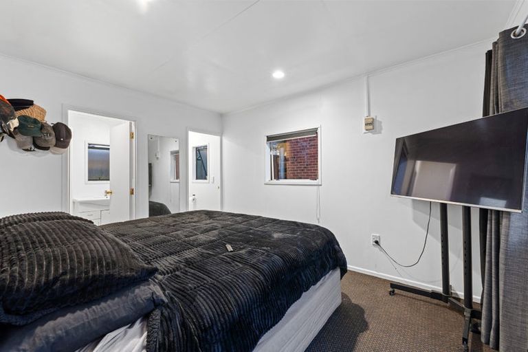 Photo of property in 16 Jordan Road, Mangere, Auckland, 2022