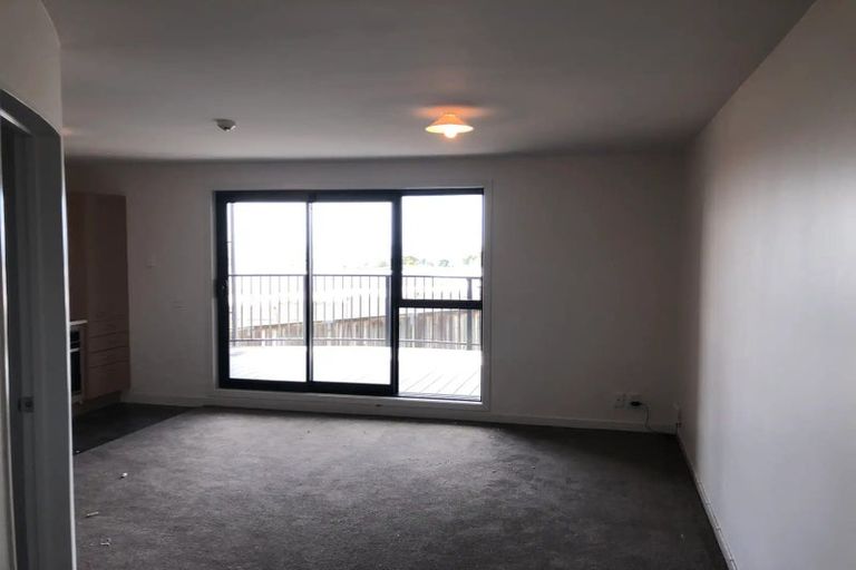 Photo of property in 18/241 Hinemoa Street, Birkenhead, Auckland, 0626