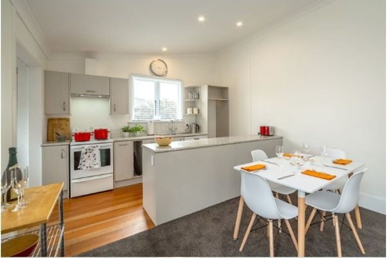 Photo of property in 190a Main Street, Greytown, 5712