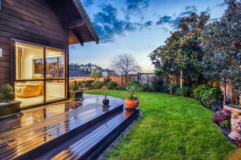 Photo of property in 217 Portage Road, Green Bay, Auckland, 0604