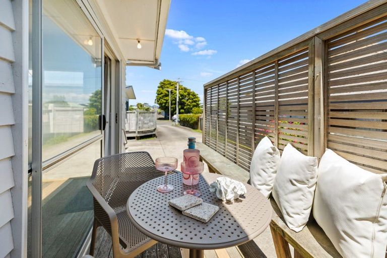 Photo of property in 89b Simpson Road, Papamoa Beach, Papamoa, 3118