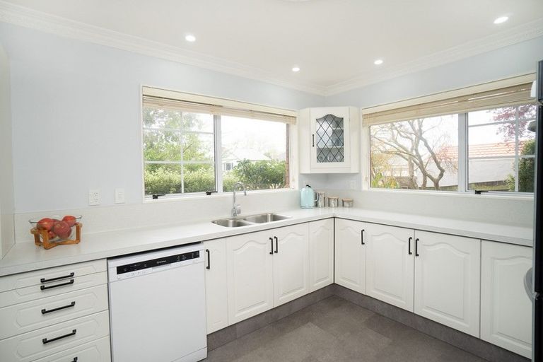Photo of property in 26a Karina Terrace, Roslyn, Palmerston North, 4414