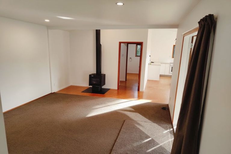 Photo of property in 121 Forest Hill Road, Henderson, Auckland, 0612