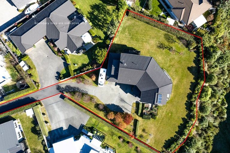 Photo of property in 19 Magnolia Rise, Waipahihi, Taupo, 3330
