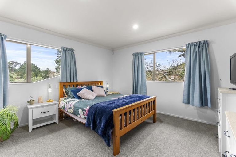 Photo of property in 18 Parris Street, Moturoa, New Plymouth, 4310