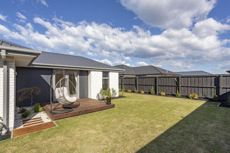 Photo of property in 43 Chambers Avenue, Woodend, 7610