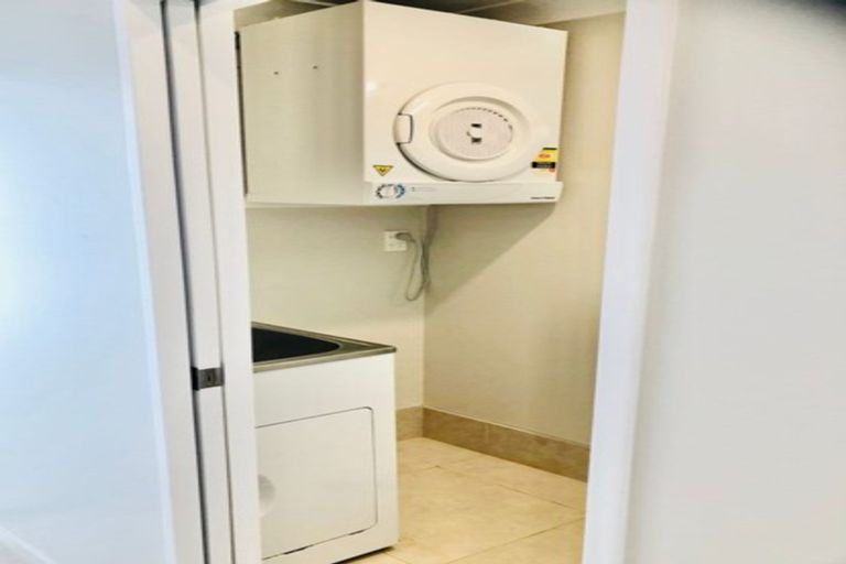 Photo of property in 5/44 Carlos Drive, Flat Bush, Auckland, 2016