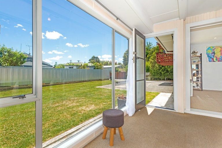 Photo of property in 2/10 Queens Road, Elgin, Gisborne, 4010