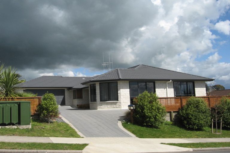 Photo of property in 23 Kinloch Drive, Bethlehem, Tauranga, 3110