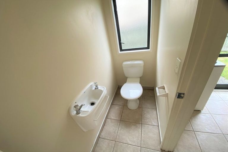 Photo of property in 15 Whitbourne Heights, Manurewa, Auckland, 2105