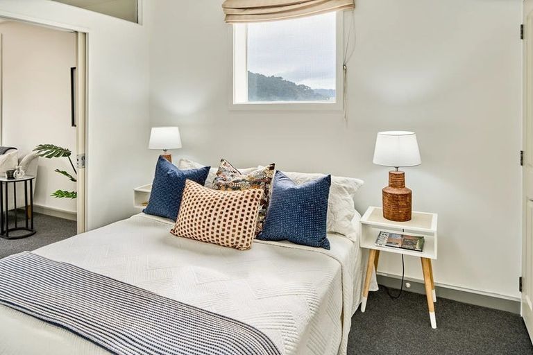 Photo of property in Atrium Towers, 8f/154 The Terrace, Wellington Central, Wellington, 6011