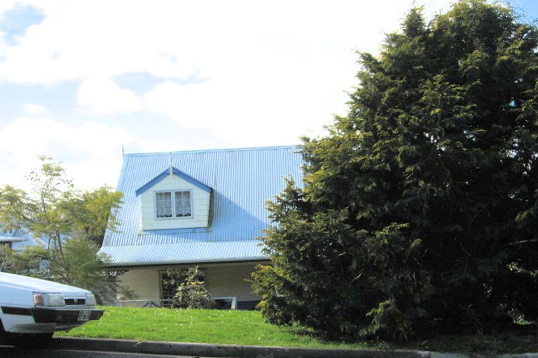 Photo of property in 6b Granfield Place, Te Kamo, Whangarei, 0112