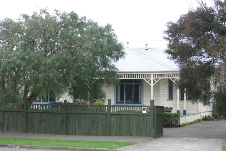 Photo of property in 37 Morris Street, Hokowhitu, Palmerston North, 4410