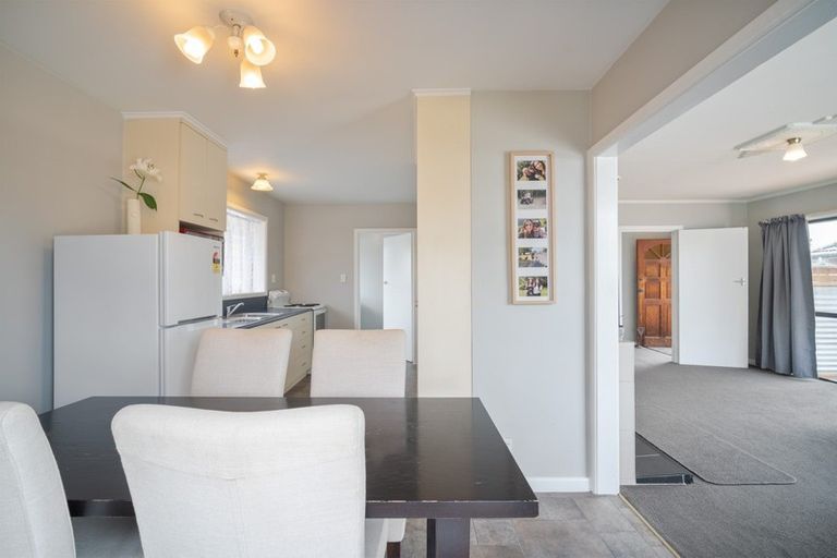 Photo of property in 31 Oriana Crescent, Hornby, Christchurch, 8042