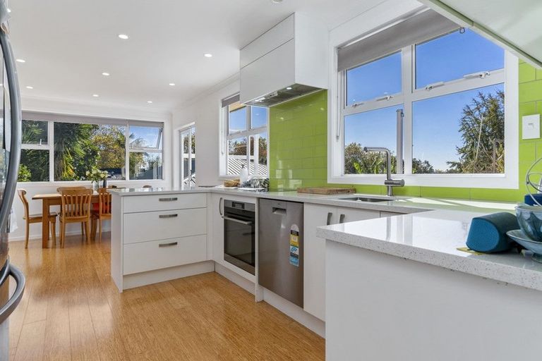 Photo of property in 30 Gardner Avenue, New Lynn, Auckland, 0600