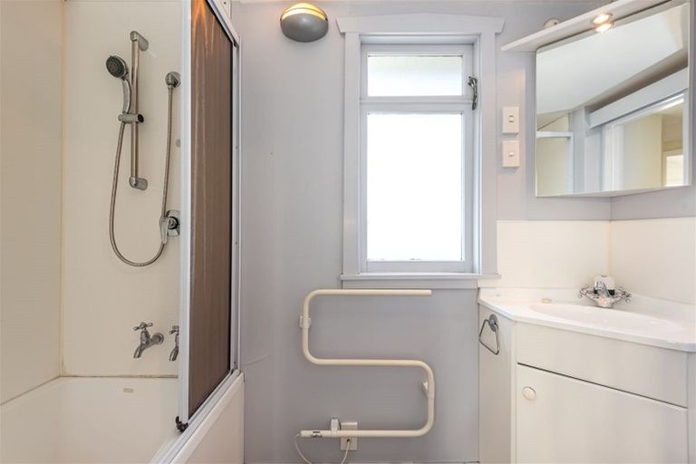 Photo of property in 170 Mackenzie Avenue, Woolston, Christchurch, 8023