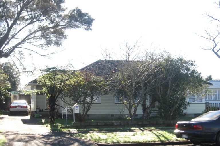 Photo of property in 60 Gloucester Road, Manurewa, Auckland, 2102