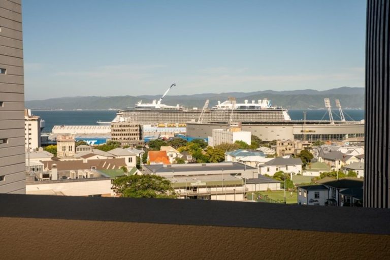 Photo of property in Westhaven Apartments, 22/127u Molesworth Street, Thorndon, Wellington, 6011
