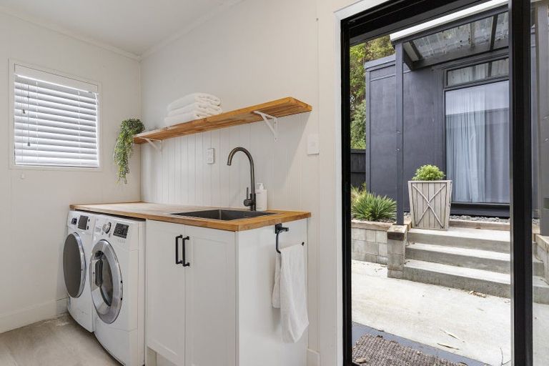 Photo of property in 101 Hilton Drive, Whangamata, 3620