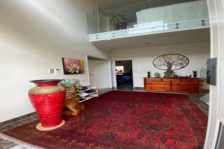 Photo of property in 22 Carlos Drive, Flat Bush, Auckland, 2016