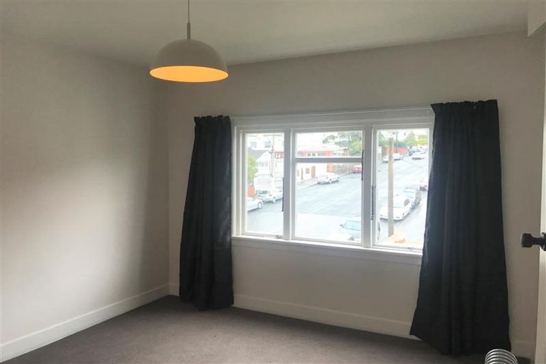 Photo of property in 56f5 Tanera Crescent, Brooklyn, Wellington, 6021