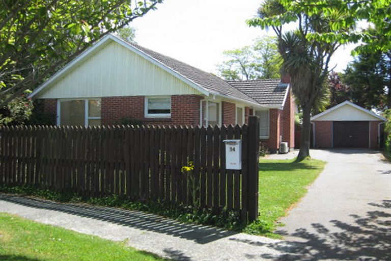Photo of property in 14 Opal Place, Casebrook, Christchurch, 8051