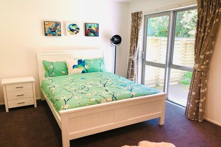 Photo of property in 49 Saddleback Grove, Karori, Wellington, 6012