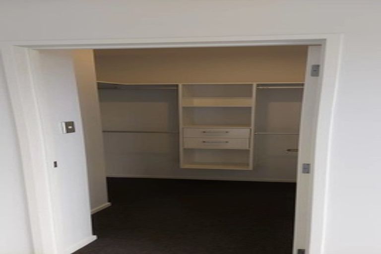 Photo of property in 2 Mcginty Street, Takanini, 2112