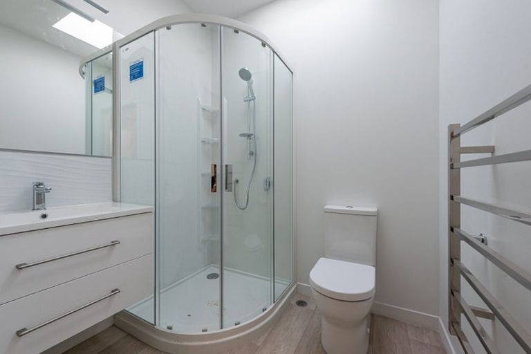 Photo of property in 35 Hankey Street, Mount Cook, Wellington, 6011