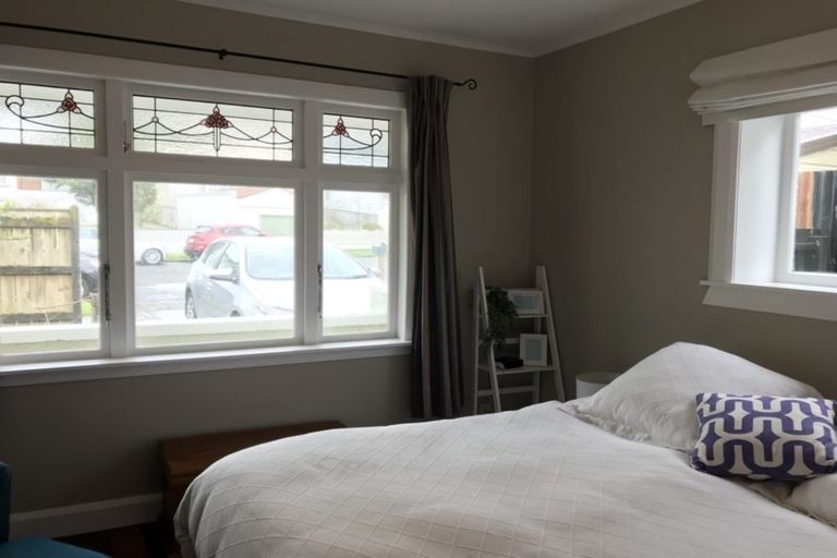 Photo of property in 40 Palm Avenue, Lyall Bay, Wellington, 6022