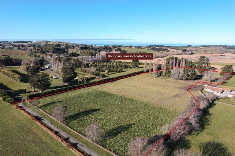 Photo of property in 27 Bulleid Road, Deborah, Oamaru, 9491