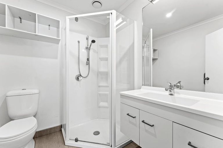 Photo of property in 9 Seafarer Crescent, Stanmore Bay, Whangaparaoa, 0932