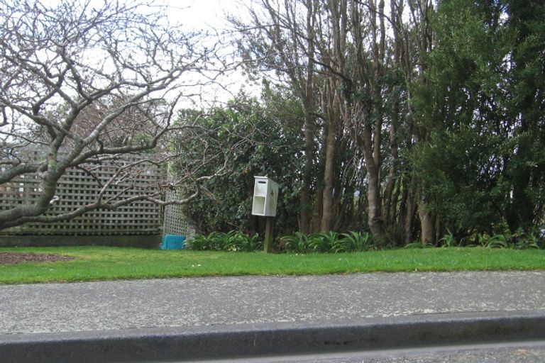 Photo of property in 4 Barrie Street, Johnsonville, Wellington, 6037