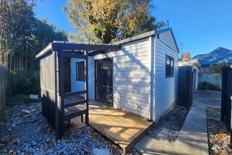 Photo of property in 82 Northcote Road, Northcote, Christchurch, 8052
