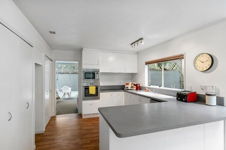 Photo of property in 40a Cashmere Avenue, Khandallah, Wellington, 6035