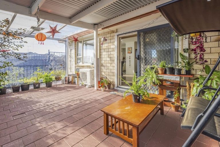 Photo of property in 6 Margarita Rise, Pukekohe, 2120