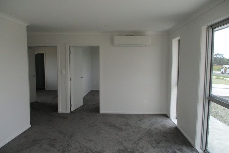 Photo of property in 83 Hinemoa Street, Levin, 5510