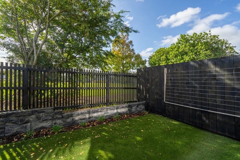 Photo of property in 75 Mcannalley Street, Manurewa East, Auckland, 2102