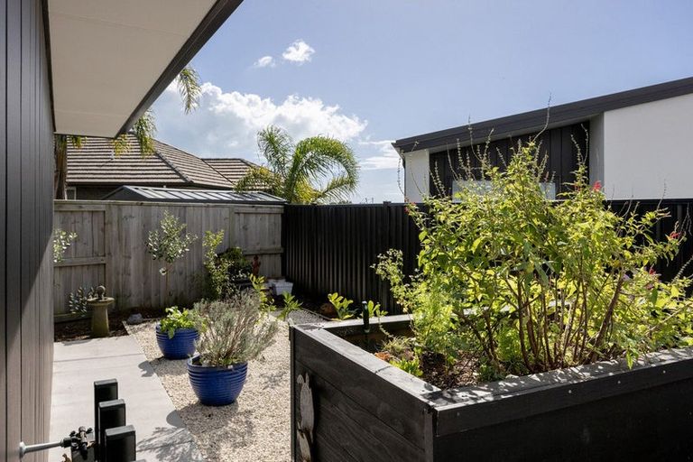 Photo of property in 22 Rehua Way, Papamoa, 3118